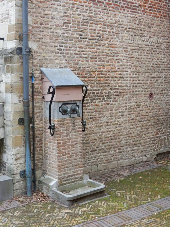Kom Tot Rust In The Forest Putte Exterior photo